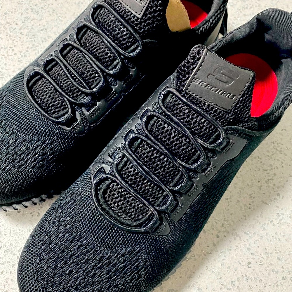 Skechers Men Sneakers